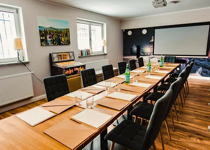 Stacja - Cisza I Komfort シクラルスカ・ポレンバ