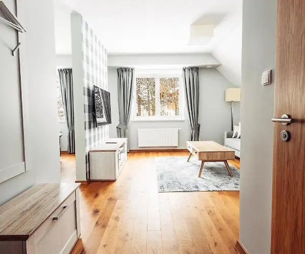 Stacja - Cisza I Komfort シクラルスカ・ポレンバ