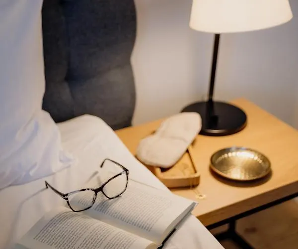 Stacja - Cisza I Komfort シクラルスカ・ポレンバ